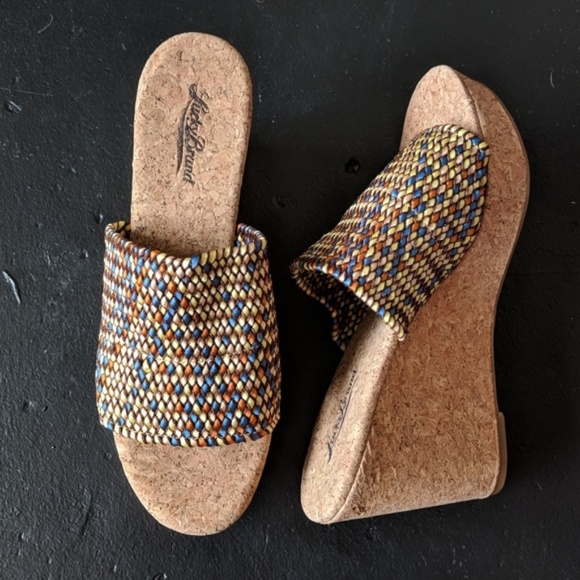Lucky Brand Multicolor Woven Sandals - Picture 1 of 4